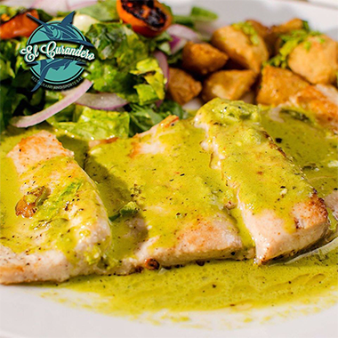 El Curandero Restaurant & Sport Bar_4